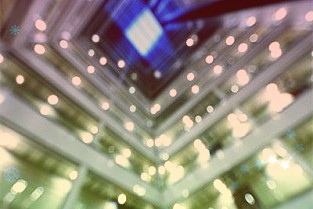 夏普手机BASIOactive发布:配备老年UI,可自动向家人报平安
